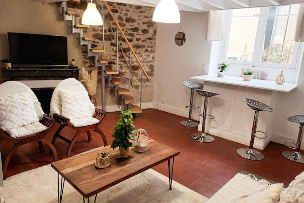Charmant Duplex En Centre-Ville Le Mans Bagian luar foto