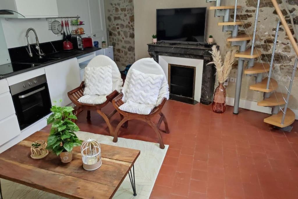 Charmant Duplex En Centre-Ville Le Mans Bagian luar foto